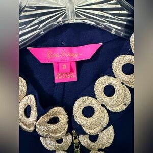 Description
Lilly Pulitzer Jane jersey shift dress "True Navy"  & Gold size 8
